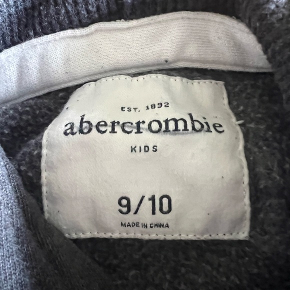 Kids Sweatshirt Bundle - Picture 9 of 10